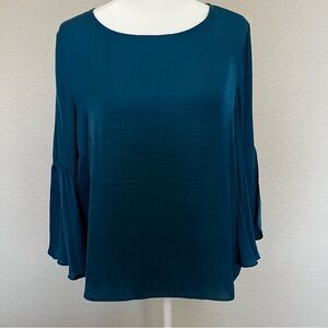 Vince Camuto hammer satin blue bell sleeve blouse in teal blue size small